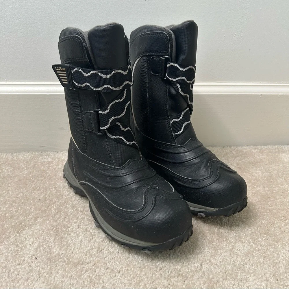 L.L. Bean Snow Tread Youth Boy's Size 3 Shoes Black Gray Waterproof Winter Boot